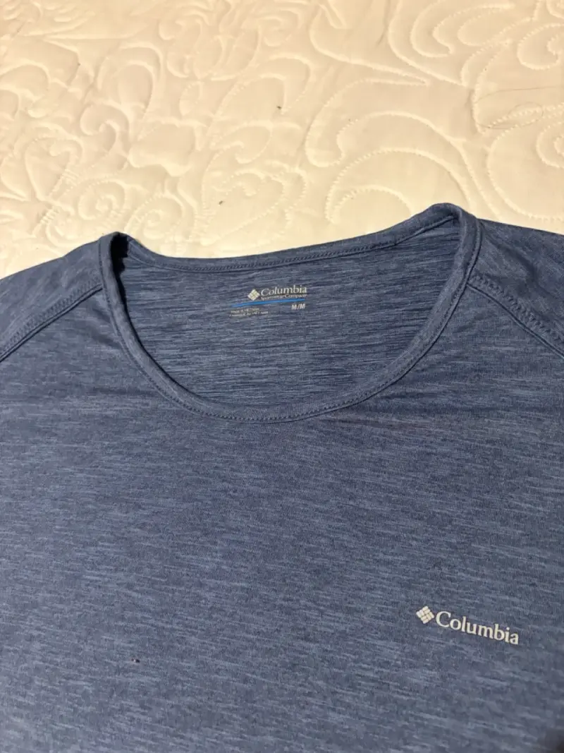 Polera Columbia Talla S-M poco uso - 2