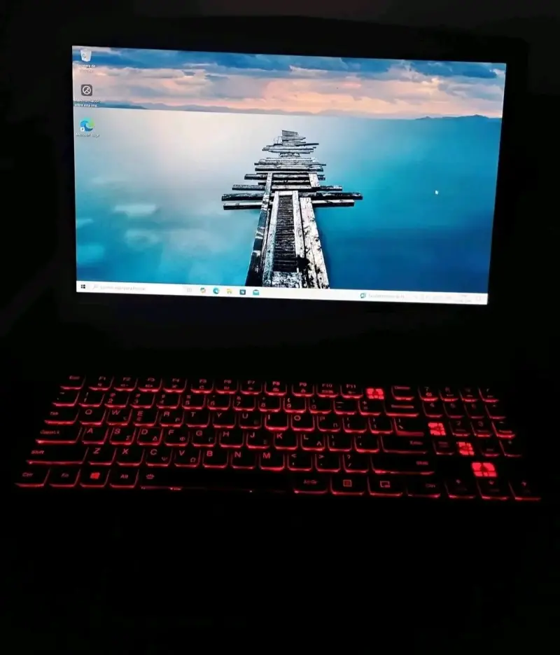 Notebook Gamer Lenovo Legion Y520 - 1