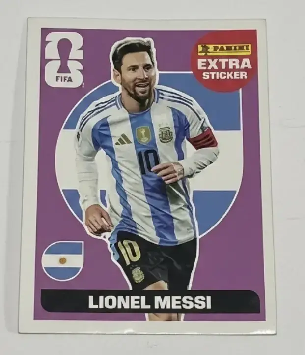 Lámina Extra Sticker Panini Lionel Messi FIFA - 1