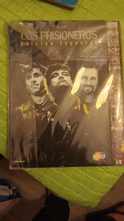 Álbum Los Prisioneros Edición Especial - miniatura 1