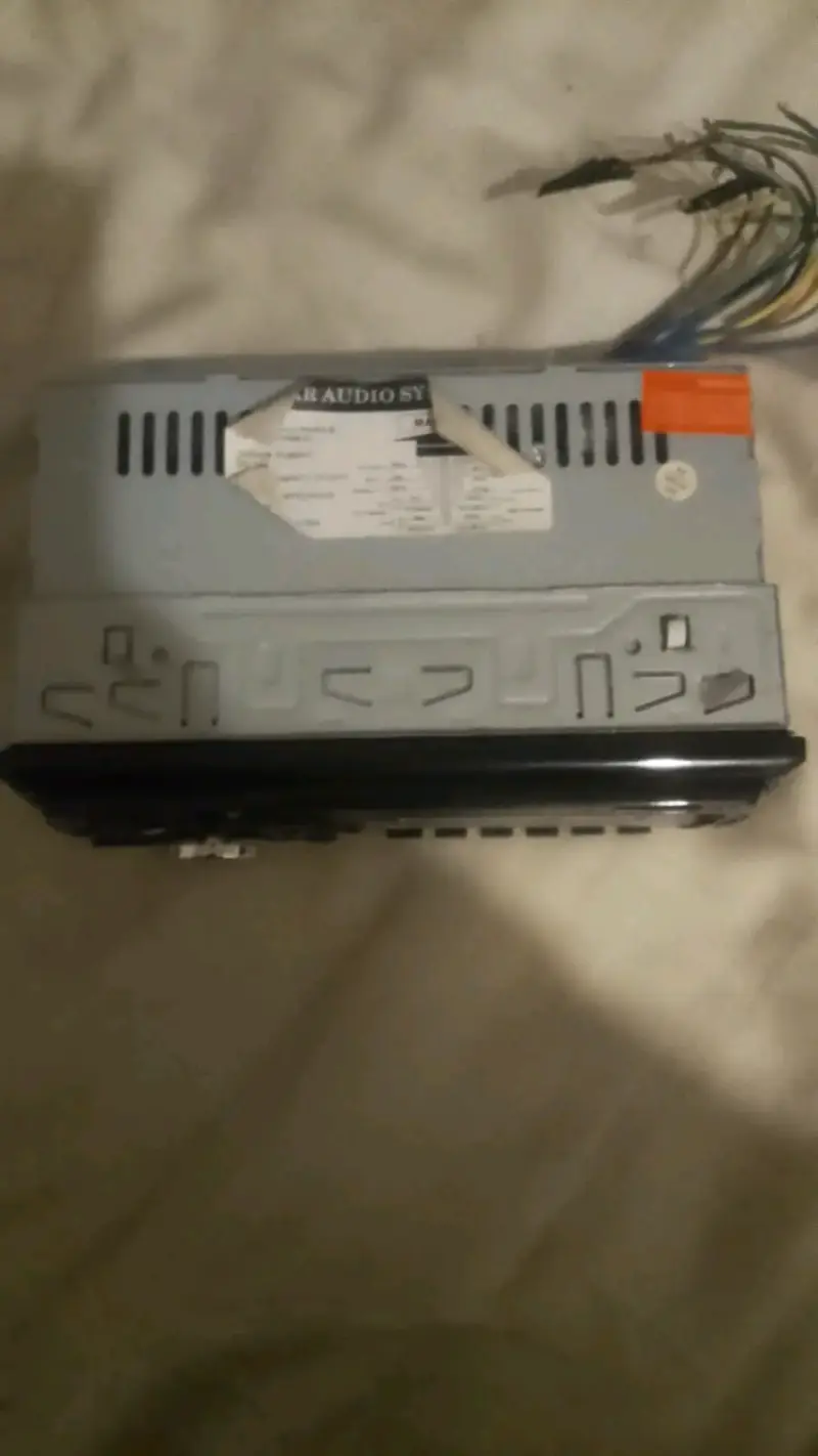 Radio para auto Bluetooth con USB y MP3 - 2