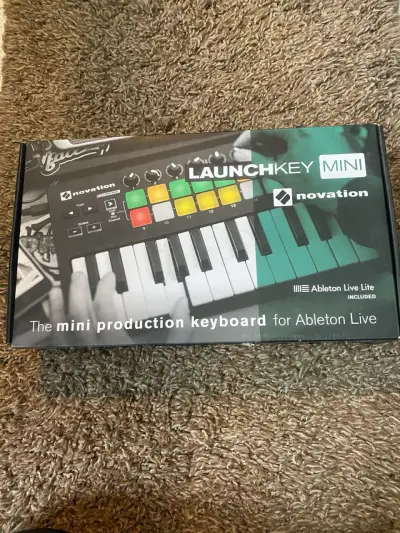 Controlador MIDI Novation Launchkey Mini para Ableton - miniatura 1