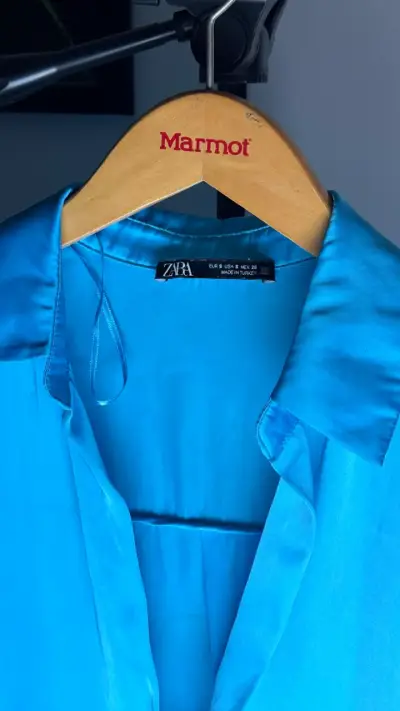 Blusa de seda azul Zara para mujer - miniatura 1