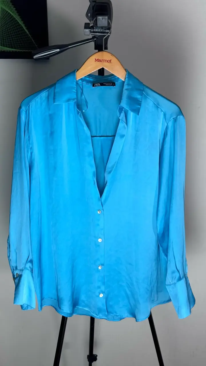 Blusa de seda azul Zara para mujer - 2