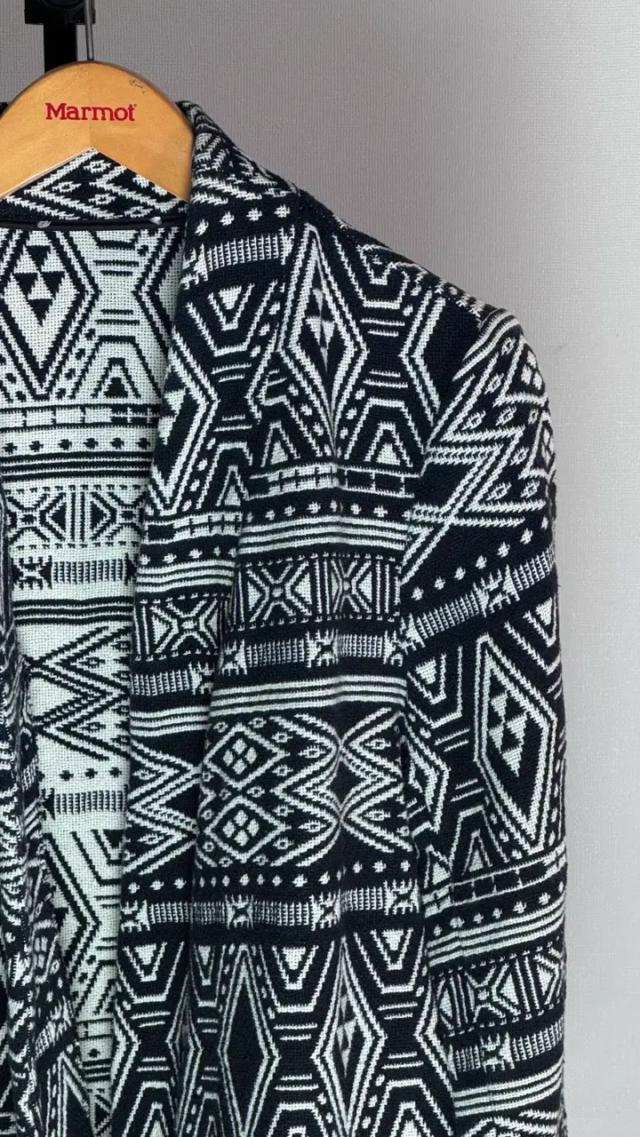 Chaqueta estampada en blanco y negro - 2