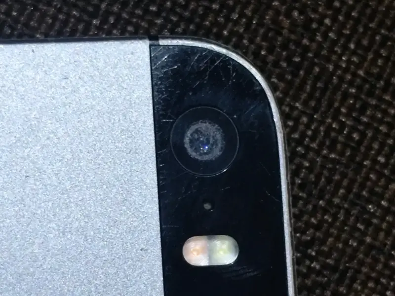 Teléfono iPhone 5S - 3