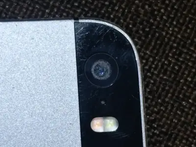 Teléfono iPhone 5S - miniatura 3