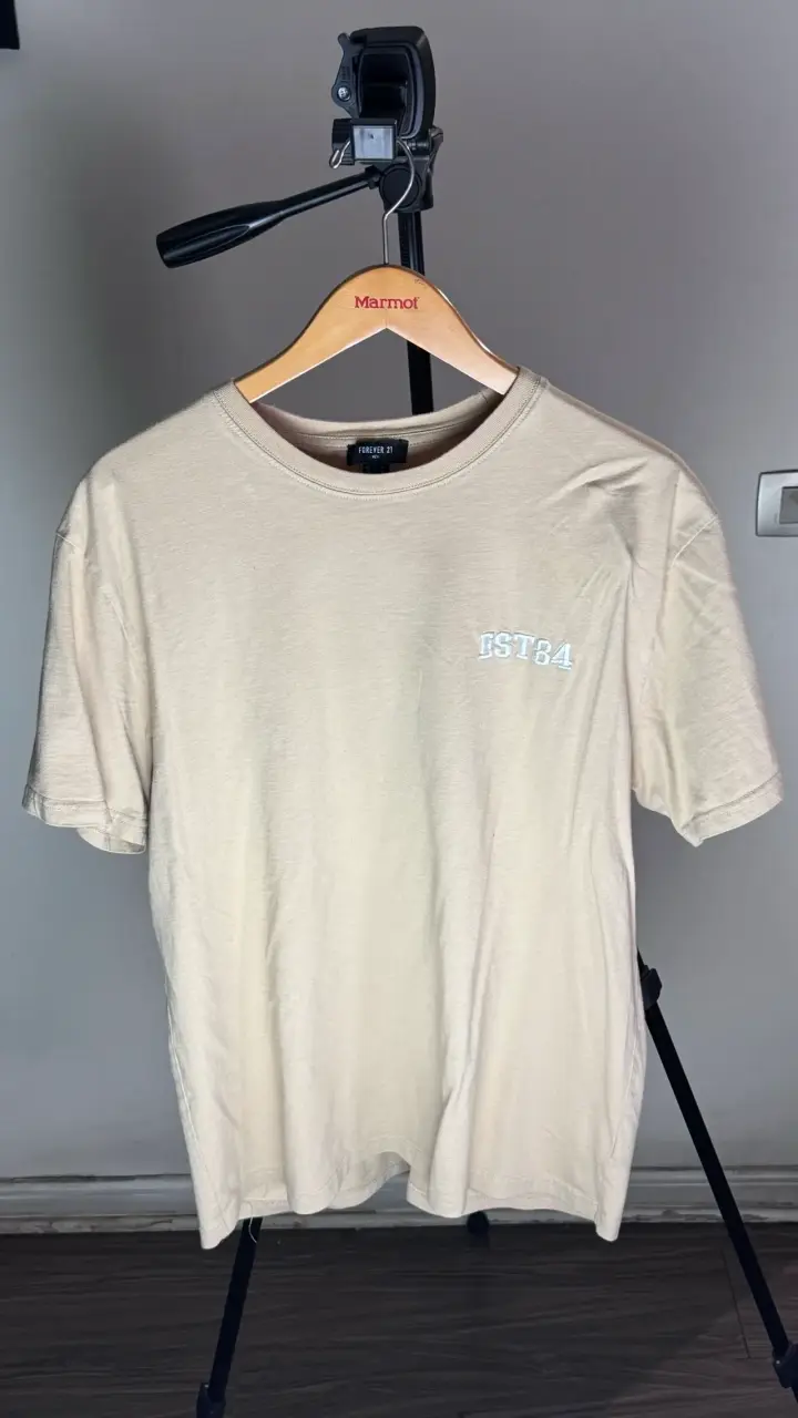 Polera beige Forever 21 para hombre - 2