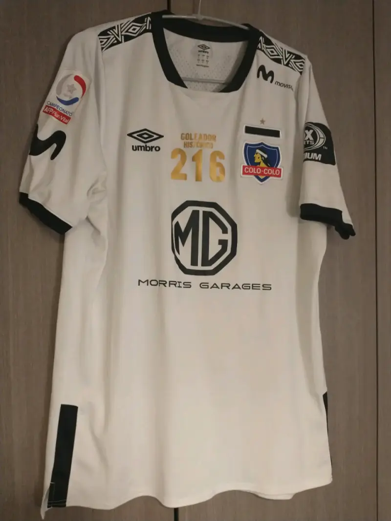Camiseta Colo-Colo Umbro edición especial 216