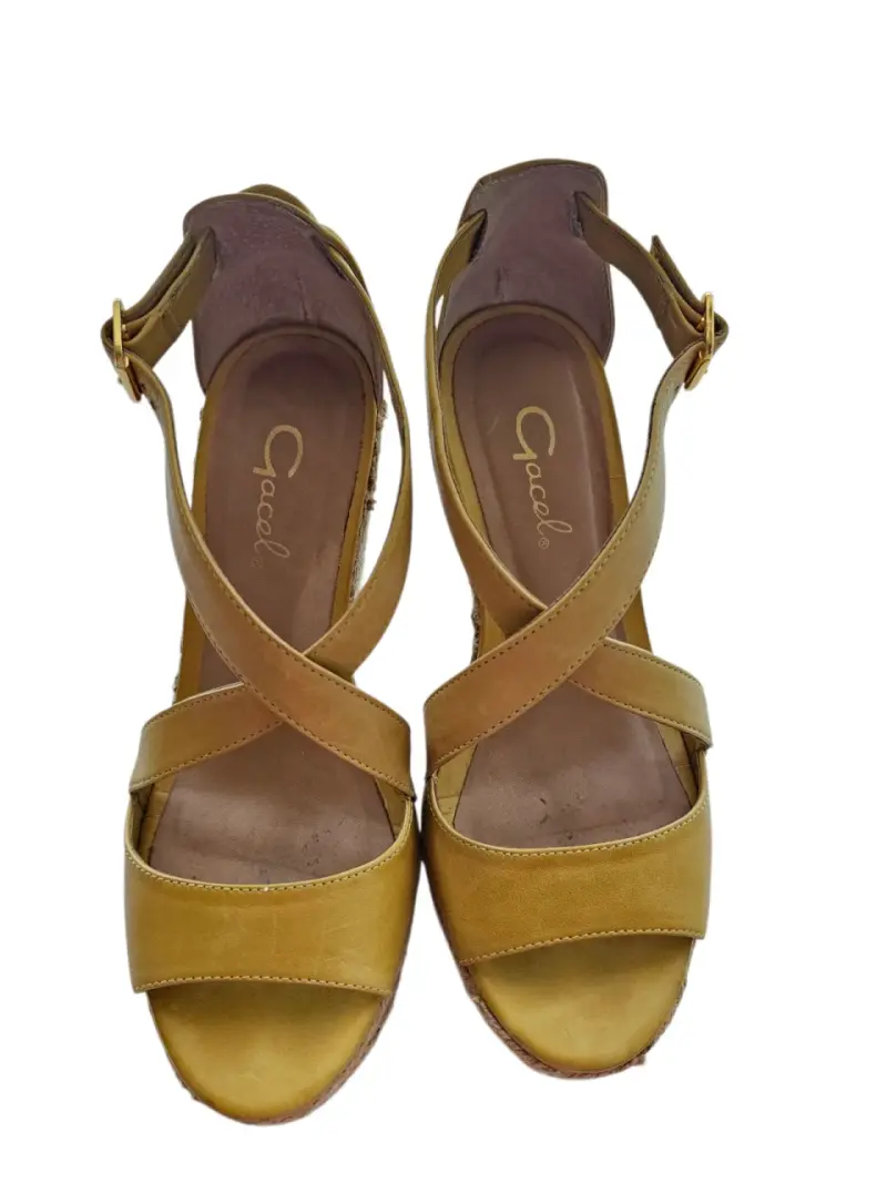 Sandalias  amarillas mostaza CUERO Gacel 38 - 5