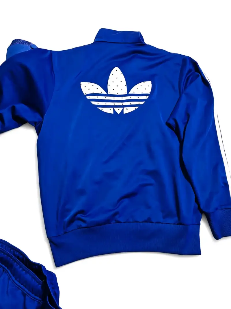 Conjunto deportivo azul Adidas con gorra - 2