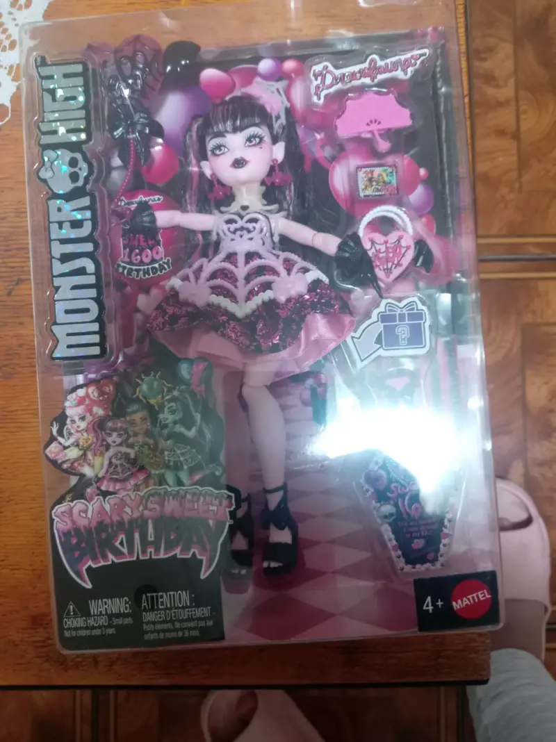 Muñeca Monster High Draculaura Scary Sweet 1600 - 2