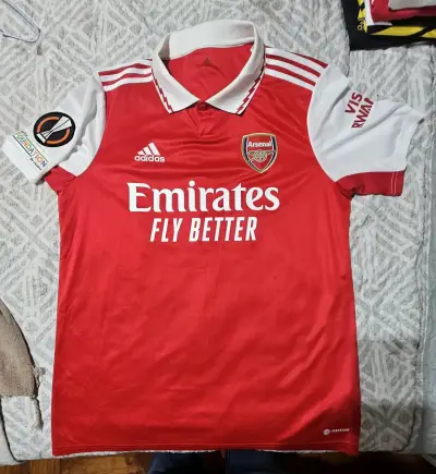 Camiseta Arsenal Adidas Ødegaard 2023 - miniatura 1