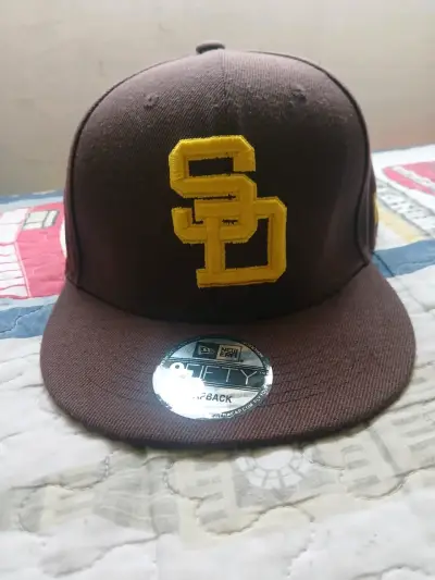 Gorra New Era 9Fifty Snapback Marrón - miniatura 1