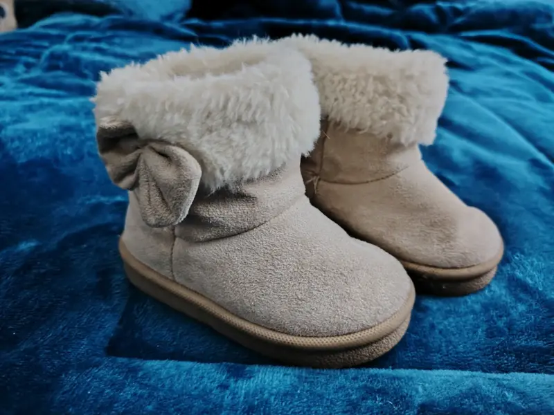 Botas de bebé color beige, talla 21