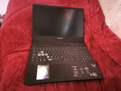 Laptop ASUS TUF Gaming fx505du - miniatura 1
