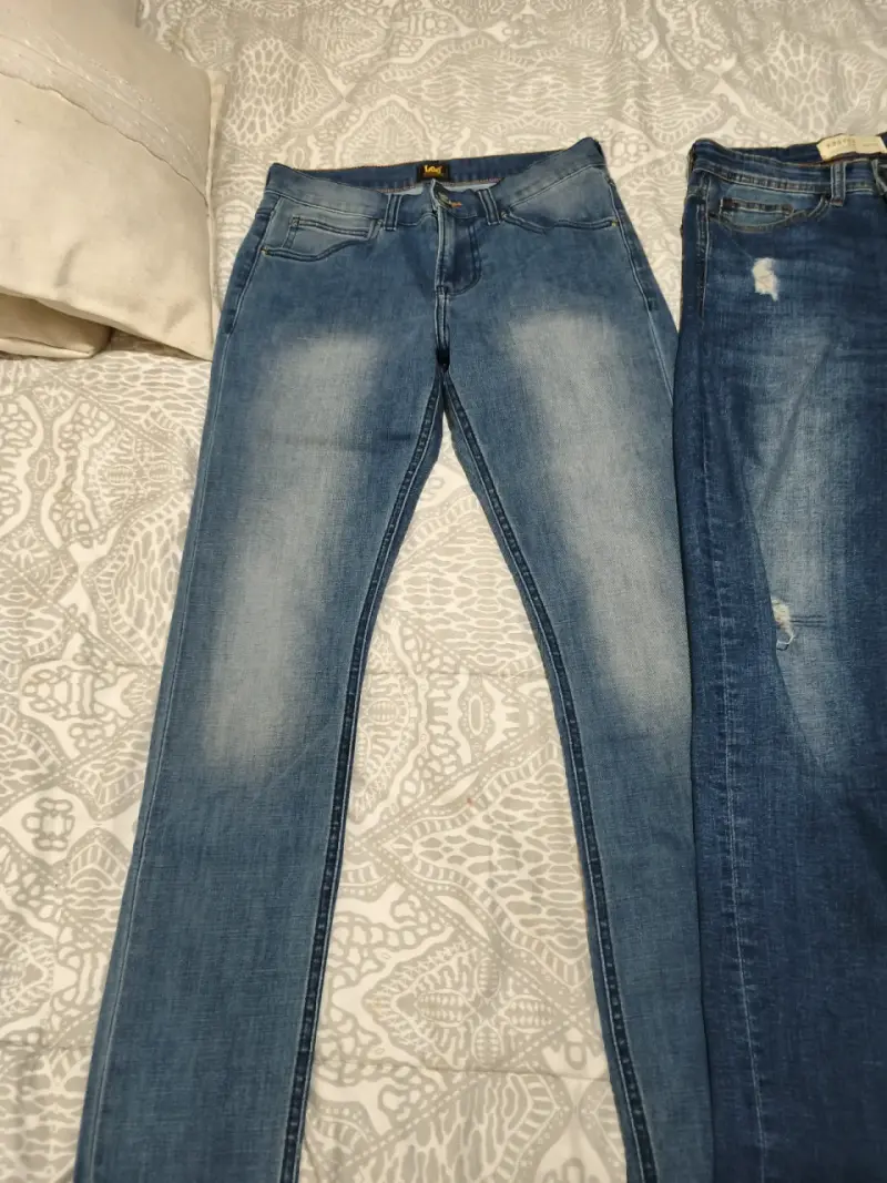 Jeans de mezclilla para hombre en varios tonos - 4