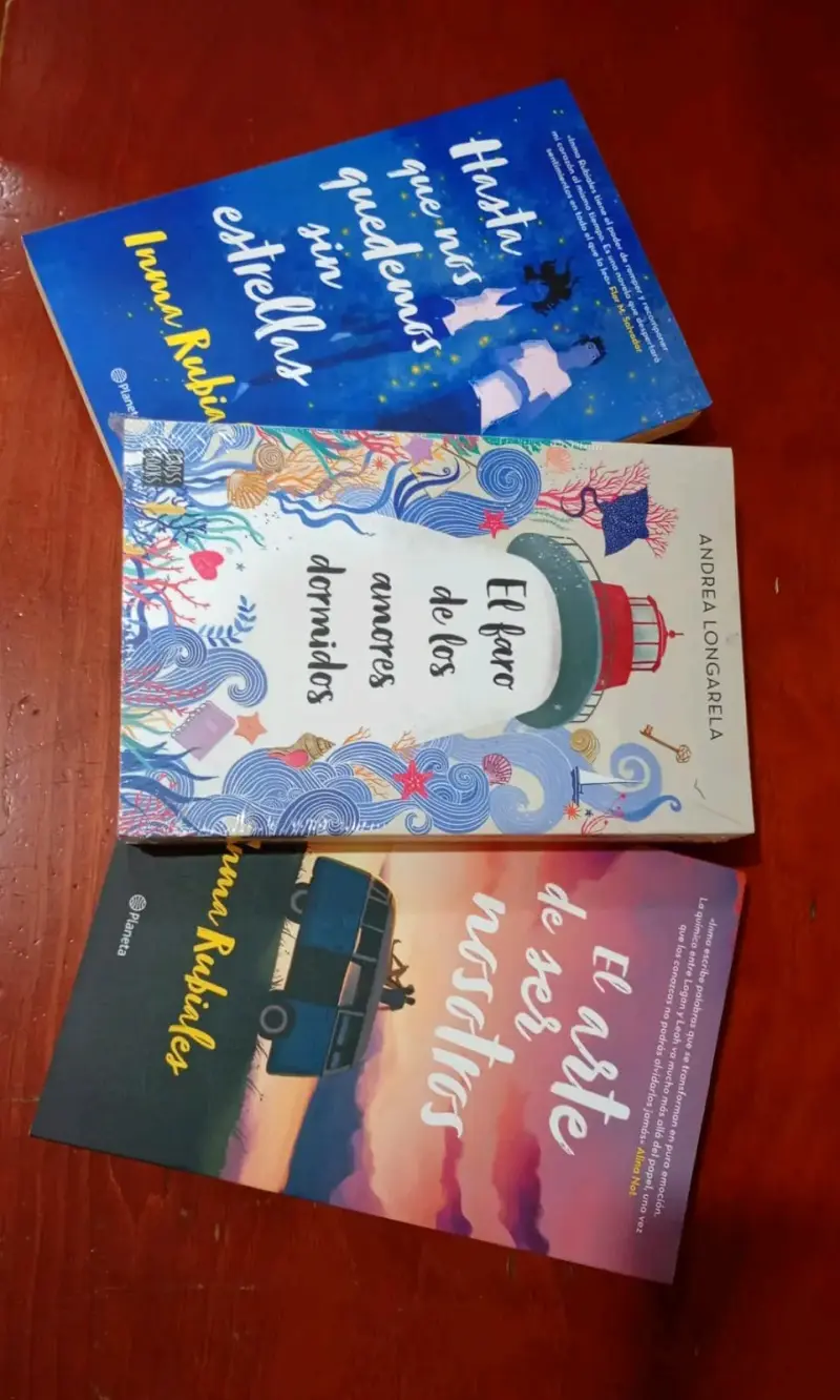Libros Juveniles y Románticos - 1