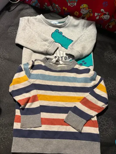 Lote de ropa infantil variada - miniatura 1