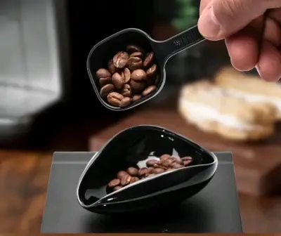 Balanza digital para café con accesorios - miniatura 2