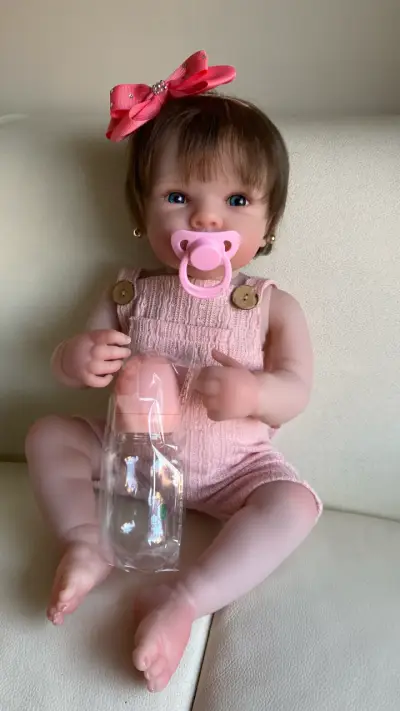 Bebé Reborn 50cm de vinilo - miniatura 1