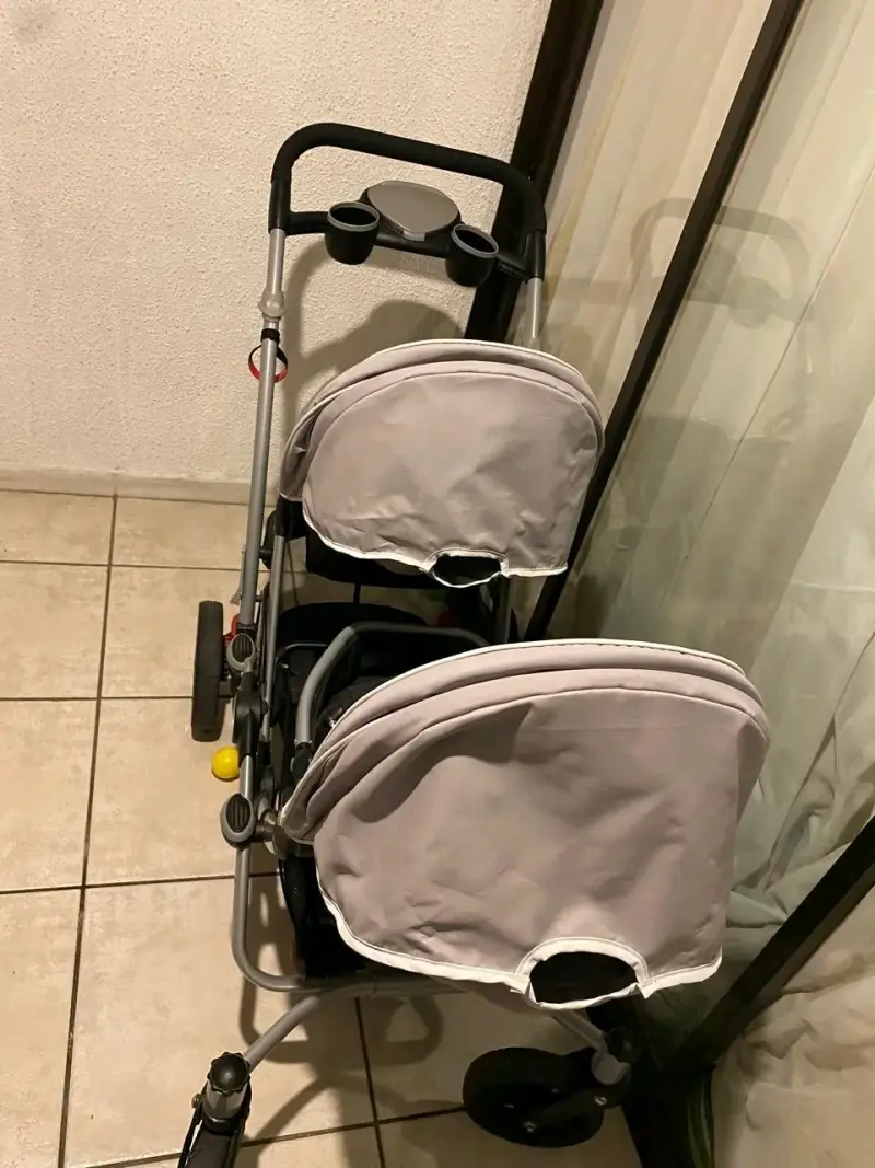 Coche Duo Infanti Ride + 2 sillas + 2 bases