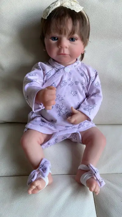 Bebé Reborn 45cm de Vinilo - miniatura 4