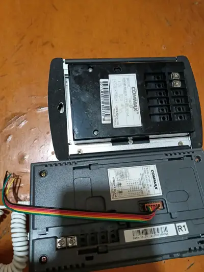 Citófono Commax con Intercomunicador - miniatura 2
