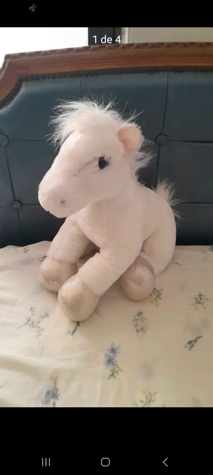 Peluche de caballo blanco suave y esponjoso - 1