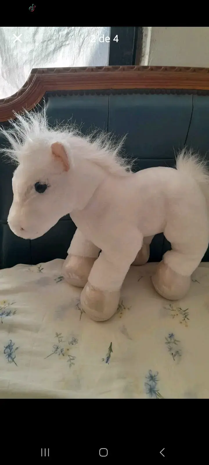 Peluche de caballo blanco suave y esponjoso - 2