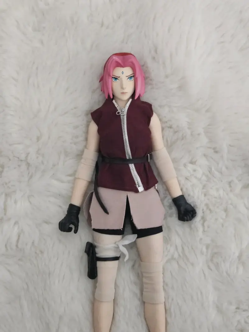 Figura de acción Sakura Haruno articulada - 1