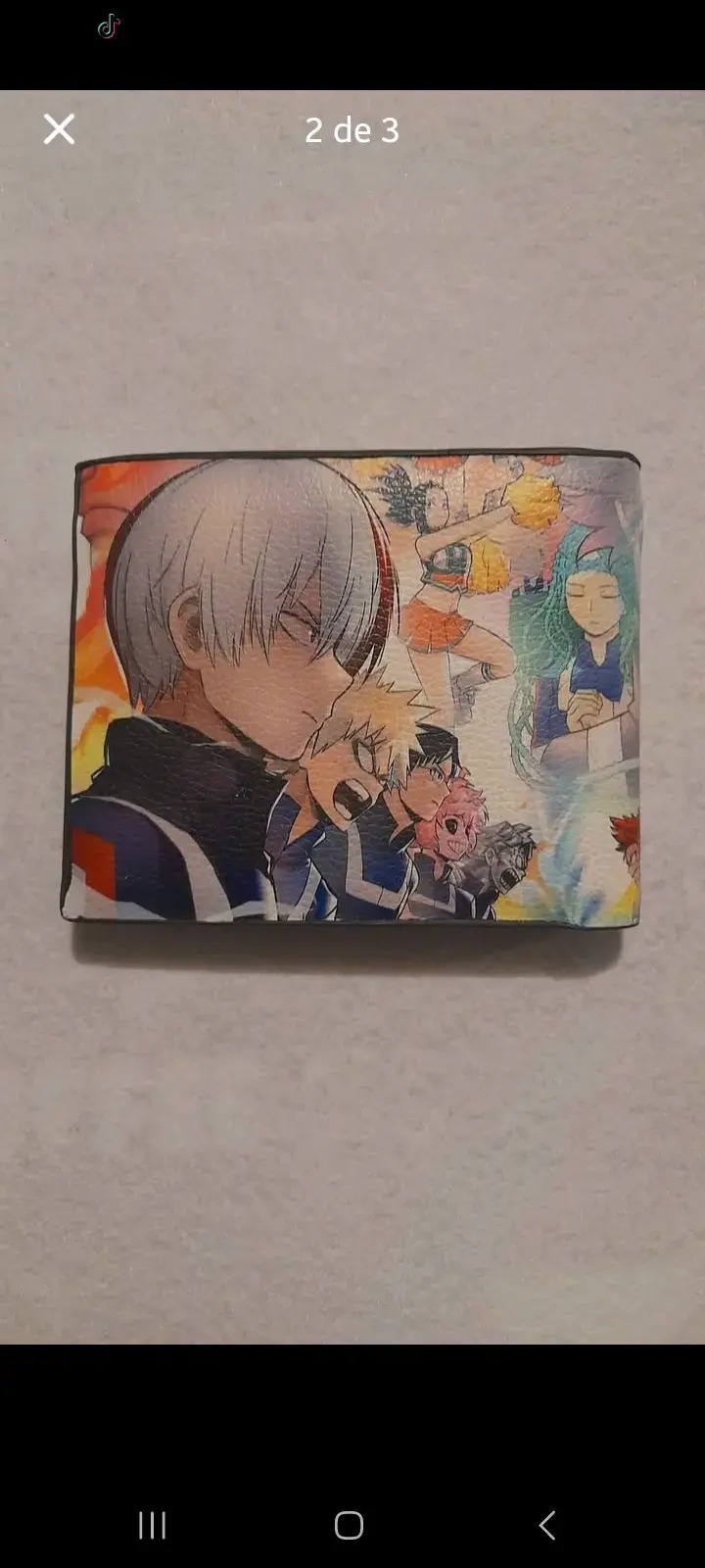Billetera de anime con diseño colorido - 2