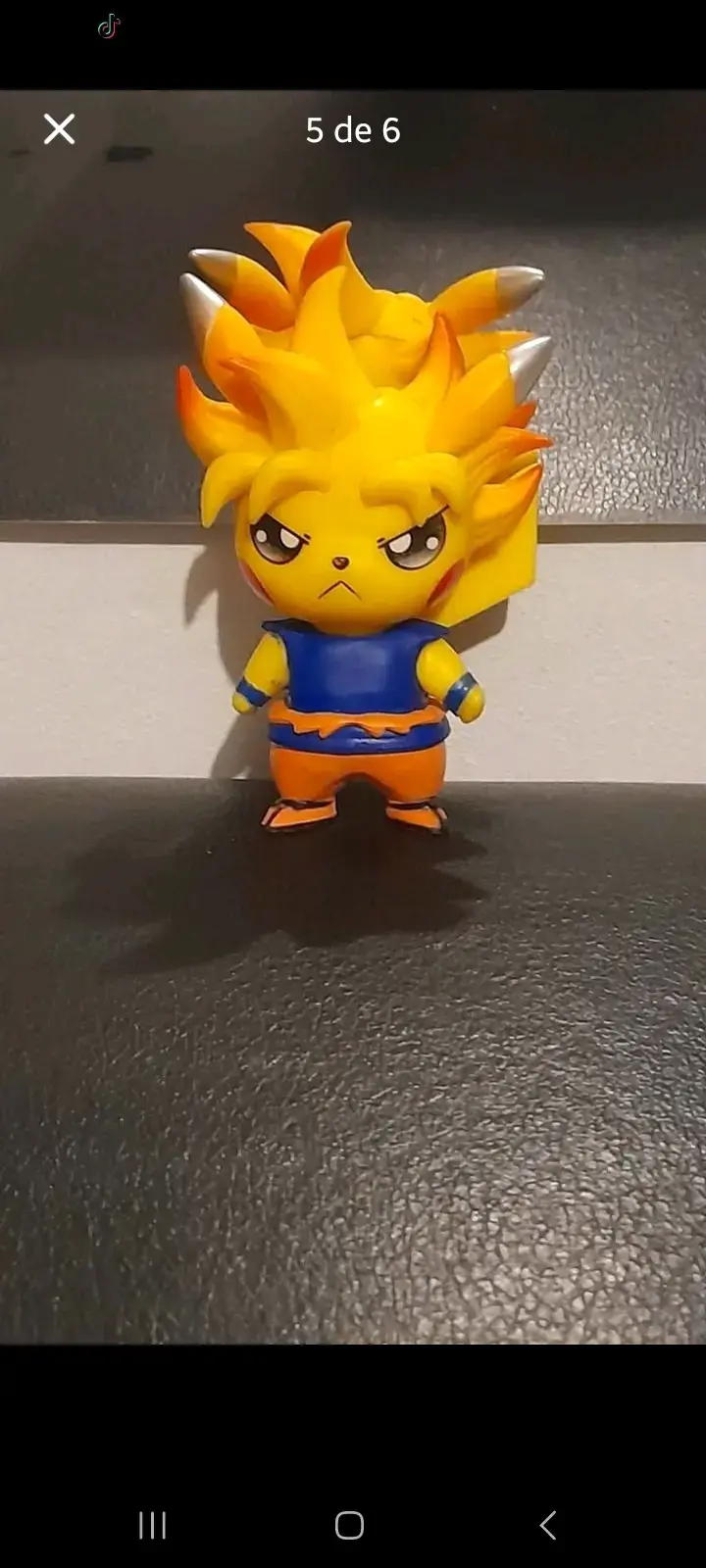 Figura de acción Pikachu Super Saiyan - 1