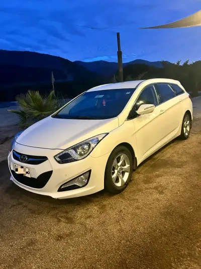 Hyundai i40 2013 en buen estado - miniatura 3