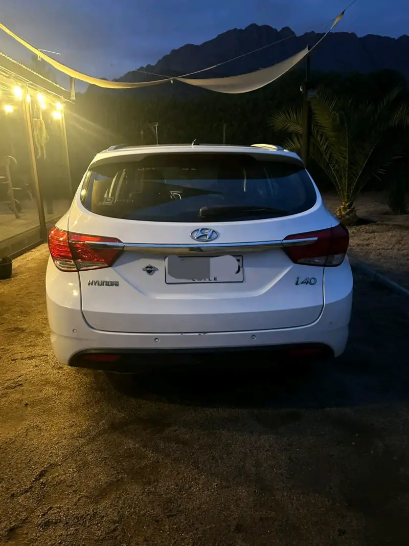 Hyundai i40 2013 en buen estado - 4