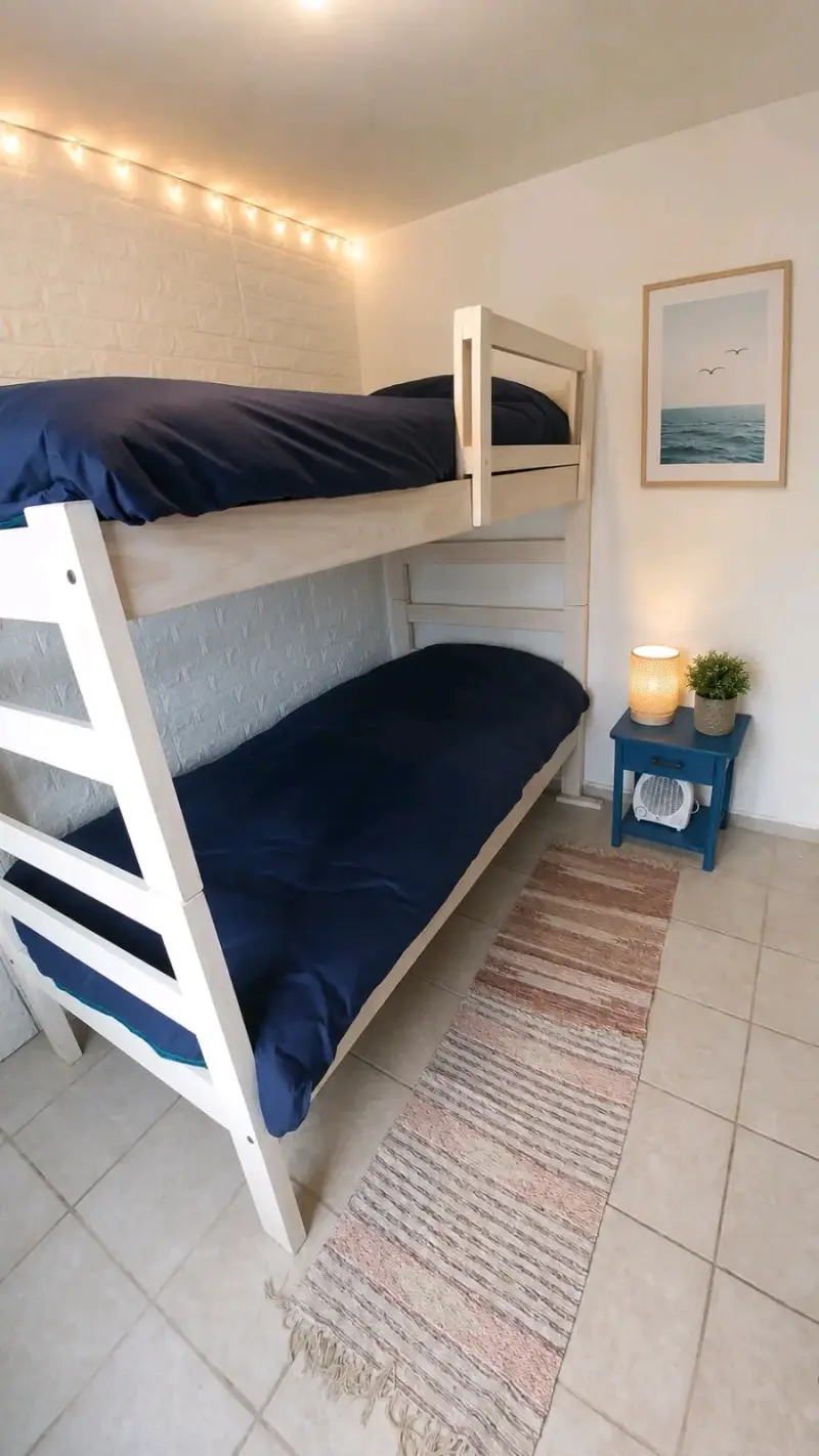 Camarote 100% de madera incluye colchones - 2