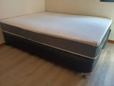 Cama americana con colchón de 2 plazas - miniatura 1