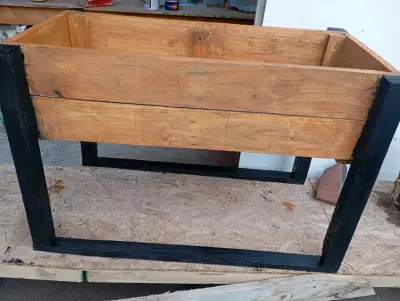 Macetero de madera - miniatura 2