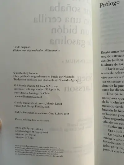 Libro 'La chica que soñaba con una cerilla y un bidón de gasolina' de Stieg Larsson - miniatura 4