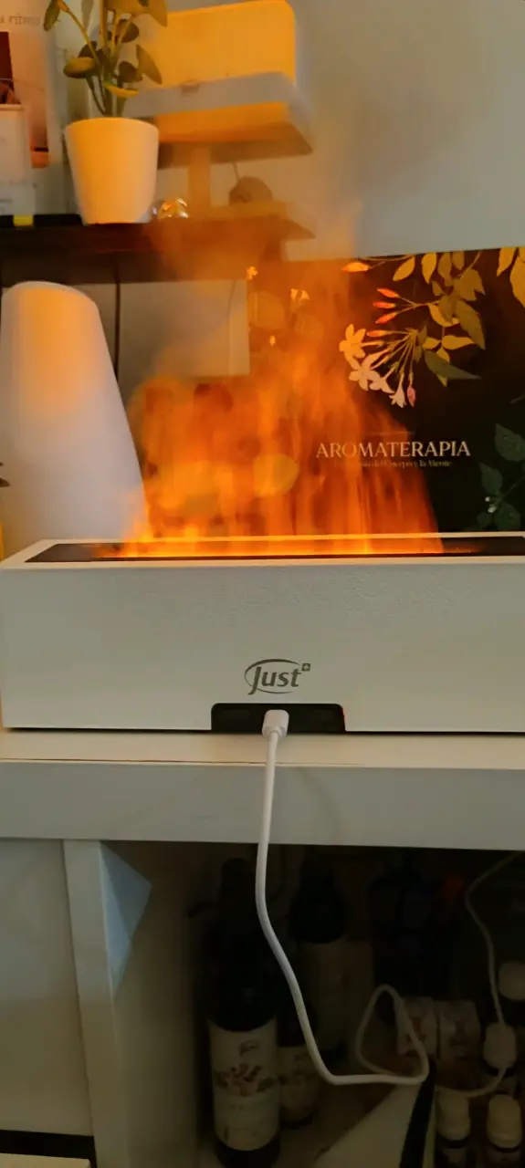 Difusor de Aromaterapia Just con Efecto de Llama