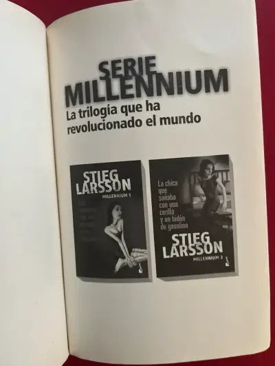 Libro 'La reina en el palacio de las corrientes de aire' de Stieg Larsson - miniatura 4