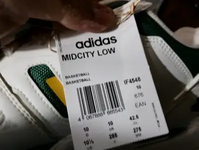 Zapatillas Adidas Midcity Low blancas - miniatura 2