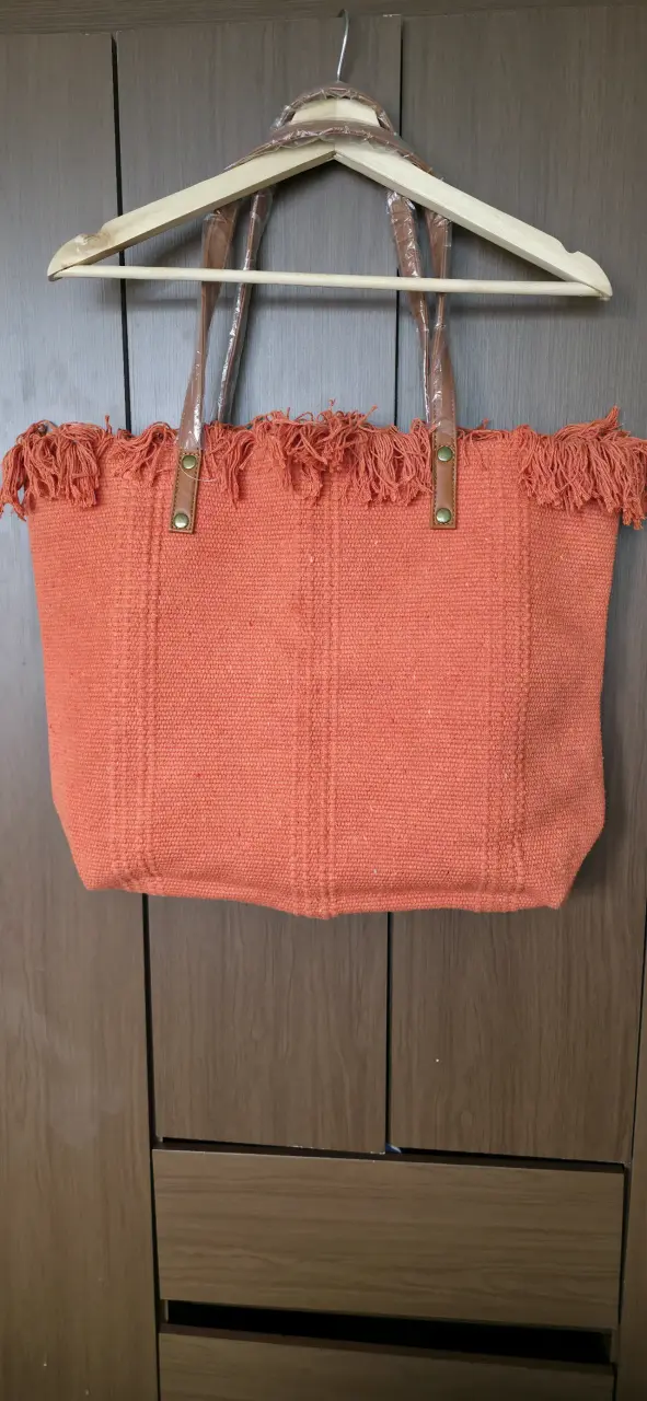 Bolso de tela naranja con flecos Helen - 2