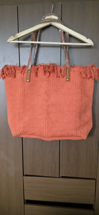 Bolso de tela naranja con flecos Helen - miniatura 2