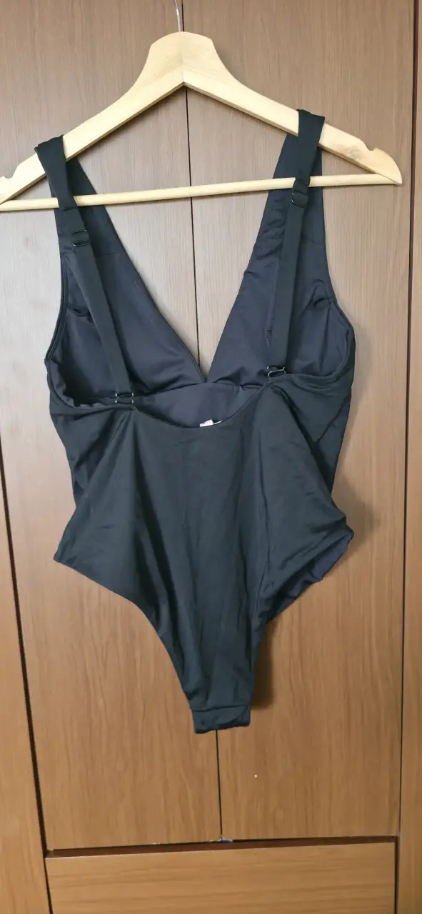 Traje de baño negro para mujer marca BE urban - 2