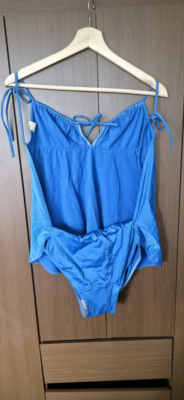 Traje de baño para embarazada azul con tirantes - 2