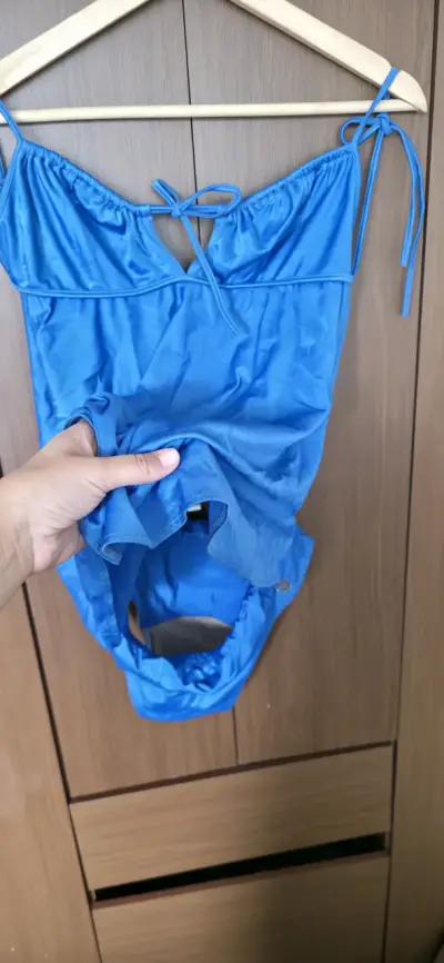 Traje de baño para embarazada azul con tirantes - miniatura 3