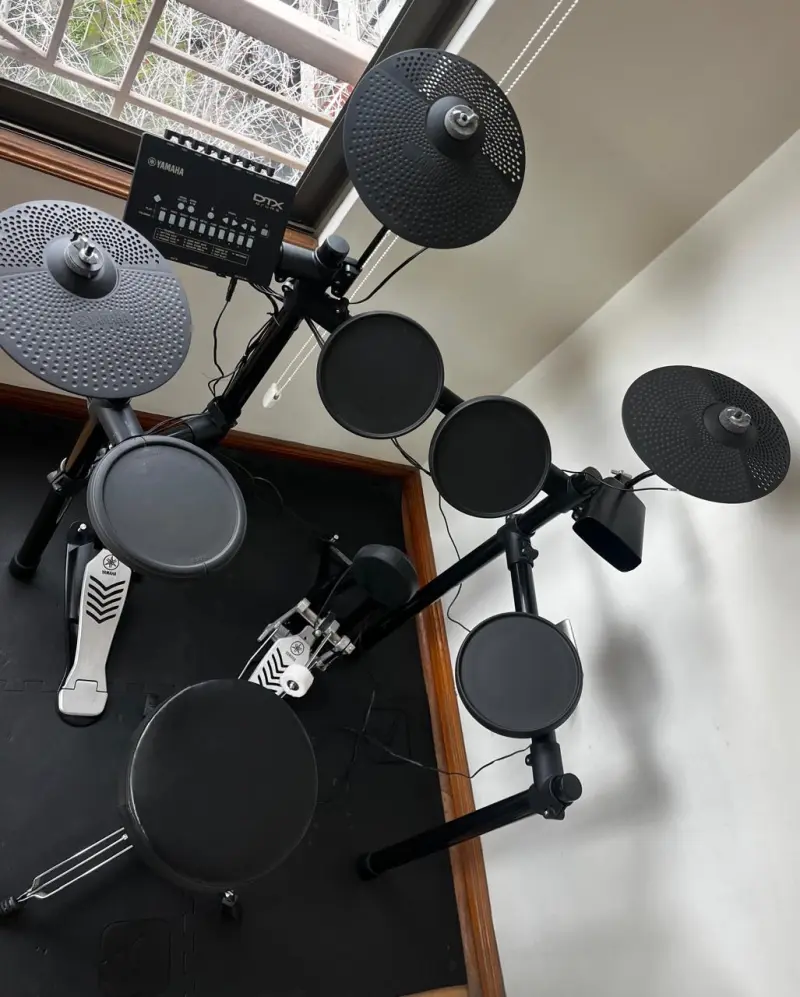 Batería Electrónica Yamaha Dtx452k Negro - 2