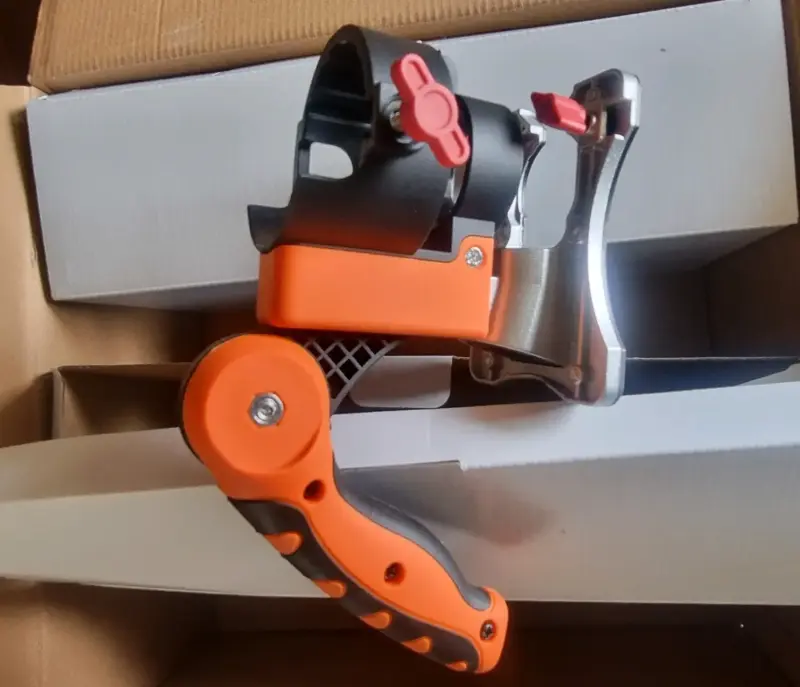 Herramienta multifunción Renovator Twist-A-Saw Deluxe Kit - 5