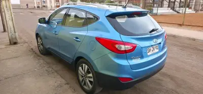 Hyundai Tucson 2014 Diesel AT - miniatura 2